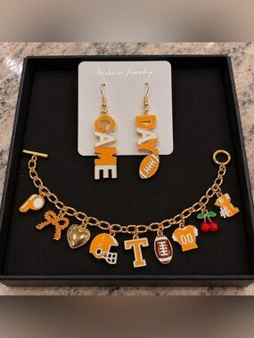 2pc Gold-Tone Fashion Jewelry Set - Earring & Bracelet Team Charms NEW - OS